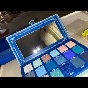 Jeffree star pallets